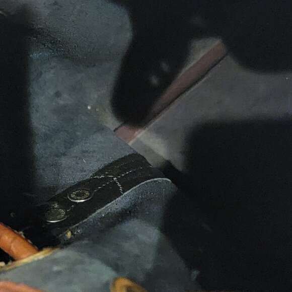 Vintage Mni Dooney & Bourke All-Weather Leather Drawstring Bucket Bag - Picture 14 of 16